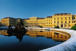 Schönbrunni kastély, Bécs