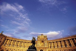 Heldenplatz, Bécs